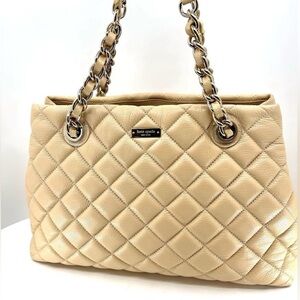 Gorgeous Kate Spade Gold Coast Quilted Maryanne shoulder bad in Cashew